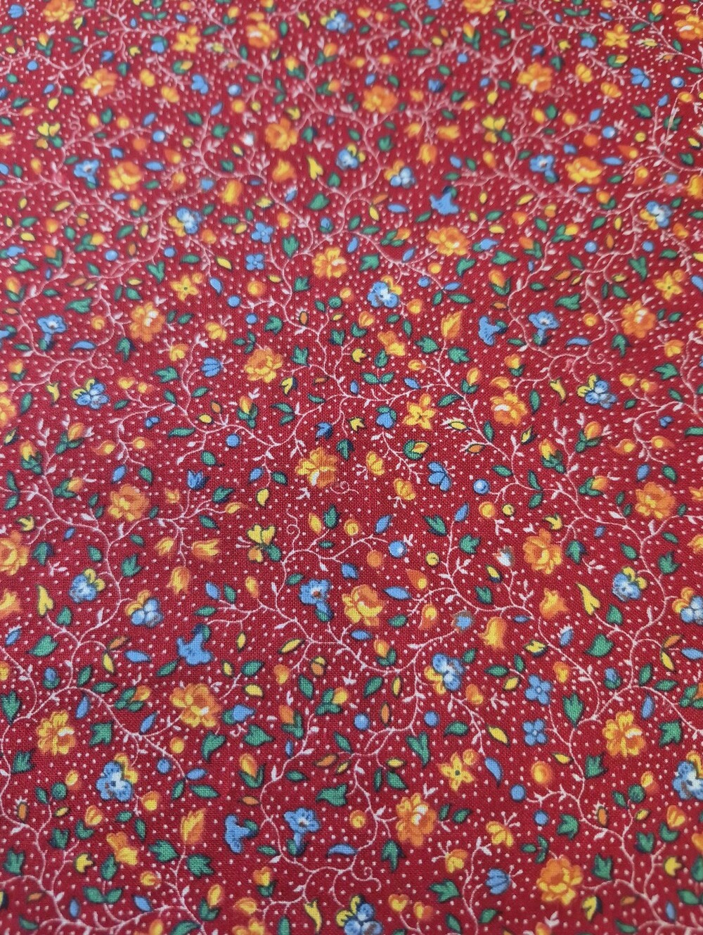 Joan Kessler Concord Fabrics Red Floral Cotton 1 Yard Vintage